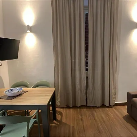 Appartamento Via Del Teatro Station La Spezia